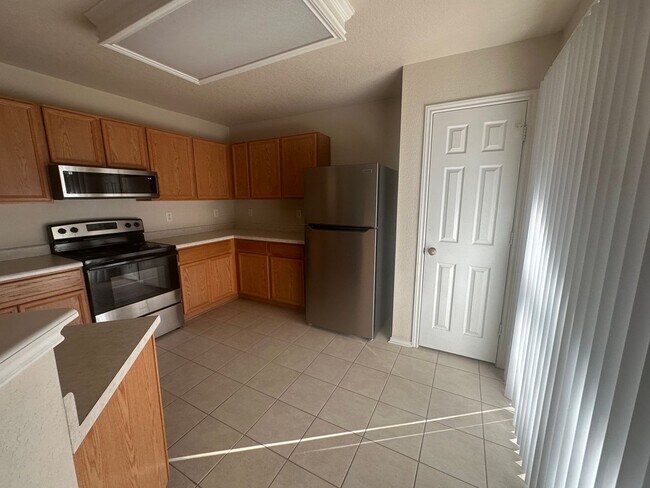 Building Photo - 7730 Copper Cave