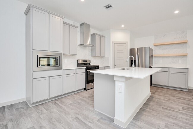 Building Photo - 12814 Heddington Grv Ln