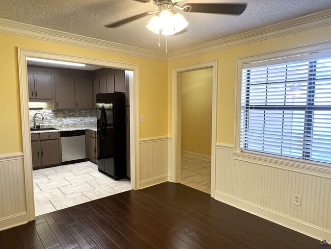 Building Photo - 108 Turtle Dove Ct