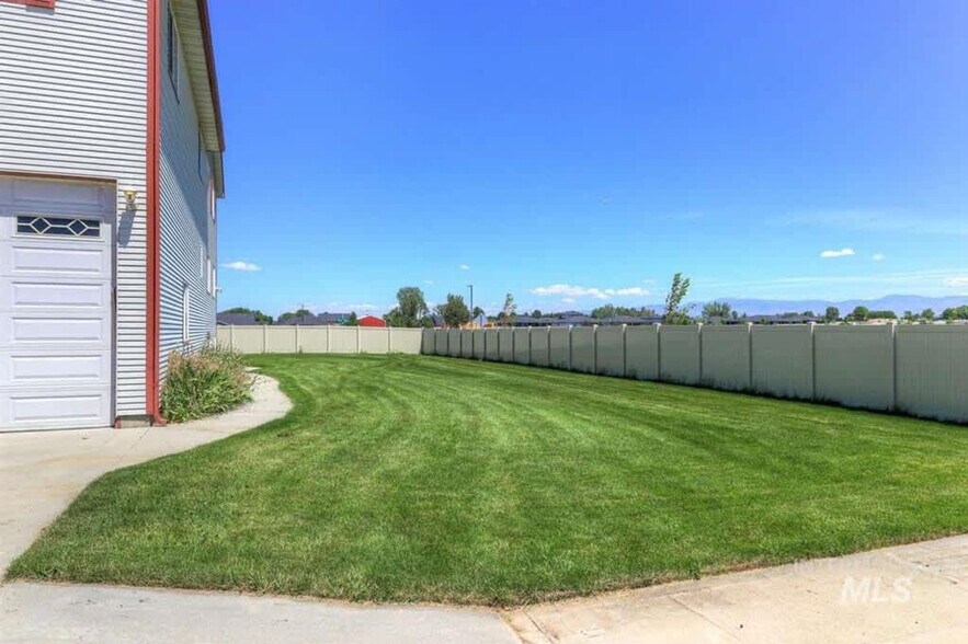 Building Photo - 4611 S Merrivale Pl