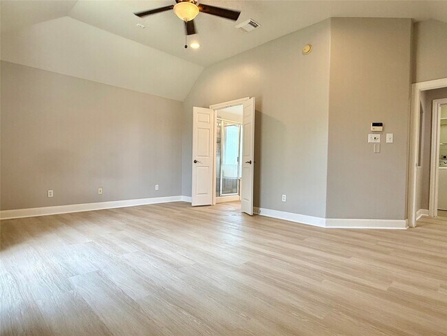 Building Photo - 12747 Silver Rod Ln