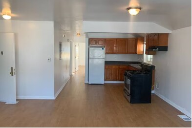 Building Photo - 415 Beach 66th St