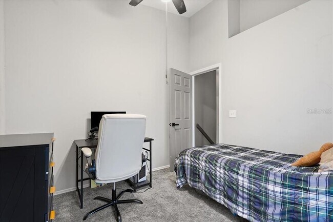 Building Photo - 2120 Fletchers Point Cir