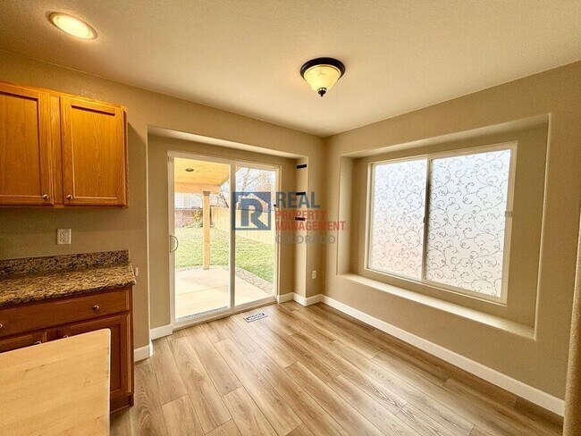 Building Photo - 5303 Territorial St