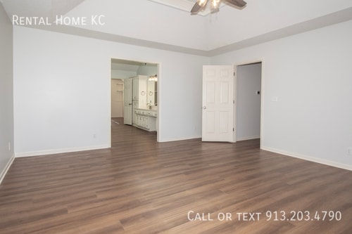 Building Photo - 18880 W 116th St