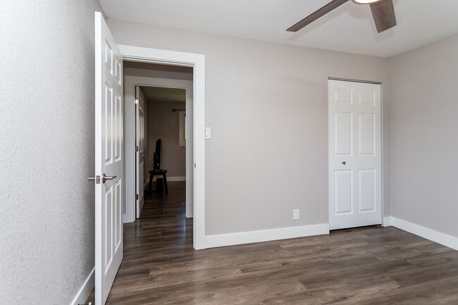 Building Photo - Charming 3BR Home with Updated Amenities &...