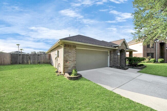 Building Photo - 333 Mammoth Springs Ln