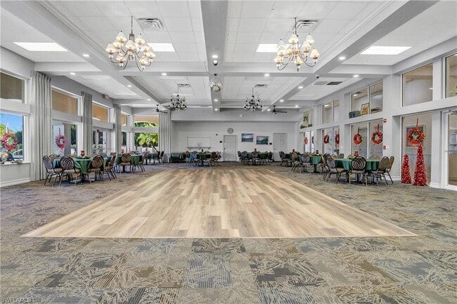 Building Photo - 7820 Sandpine Ct