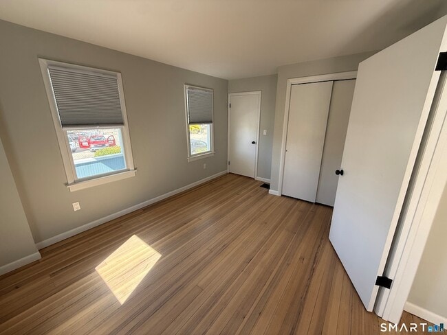 Building Photo - 3 Edgewood St