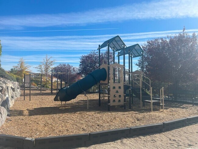 Building Photo - Reno Rental Finders -3118 Sterling Ridge Cir Sparks, NV 89431