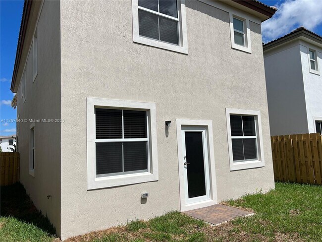 Building Photo - 2364 NW 130th St