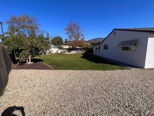 Building Photo - FULLY REMODELED 3+BR/2BA home in EL CAJON ...