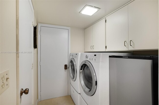 Building Photo - 1815 Mooringline Dr