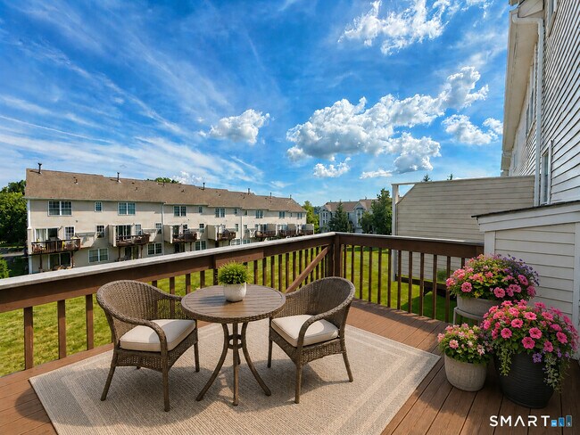 Building Photo - 1401 Briar Woods Ln