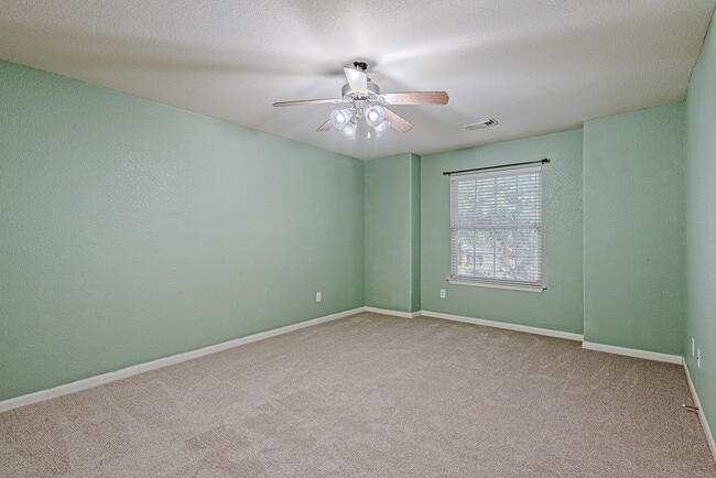 Building Photo - 7507 Trail Hollow