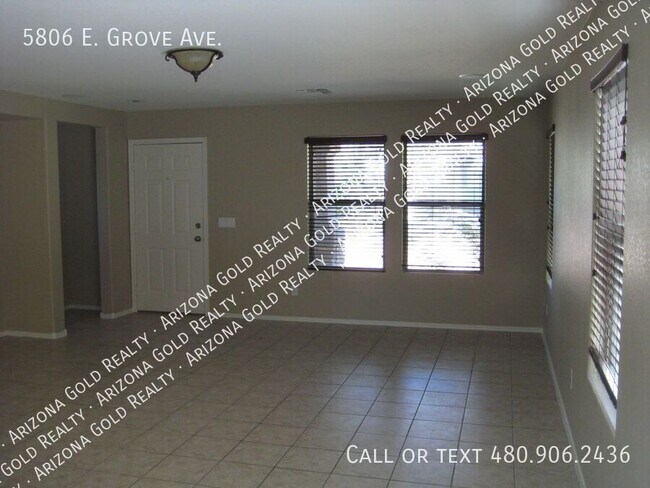 Building Photo - 5806 E Grove Ave
