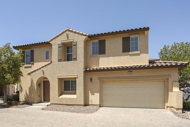Primary Photo - 1021 Sunny Acres Ave