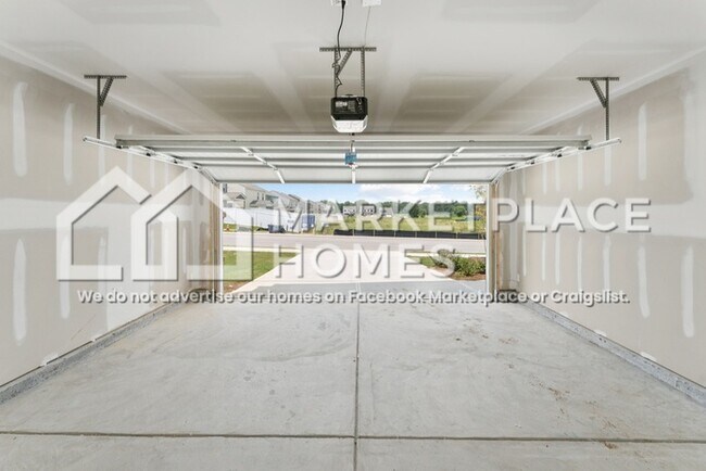 Building Photo - 8334 Bright Water Dr