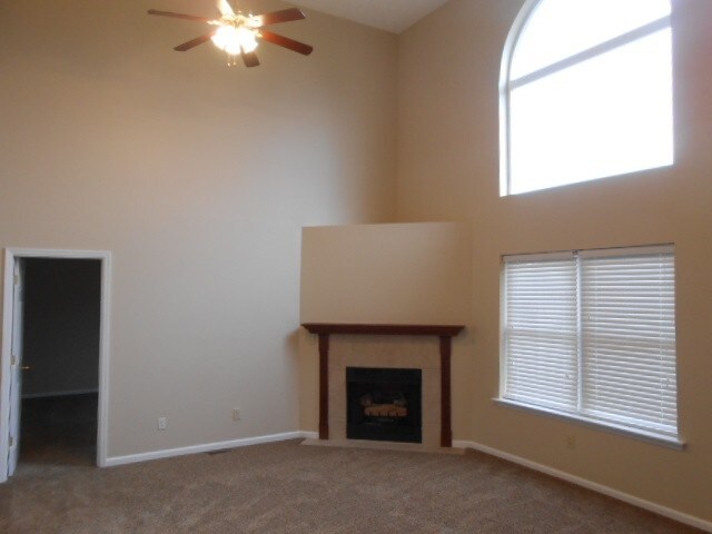 Building Photo - 1713 Convair Dr