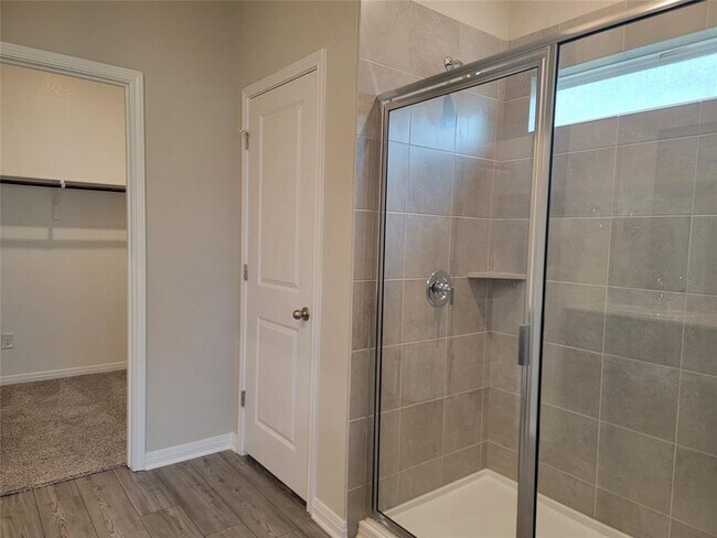 Building Photo - 115 Cona Wy