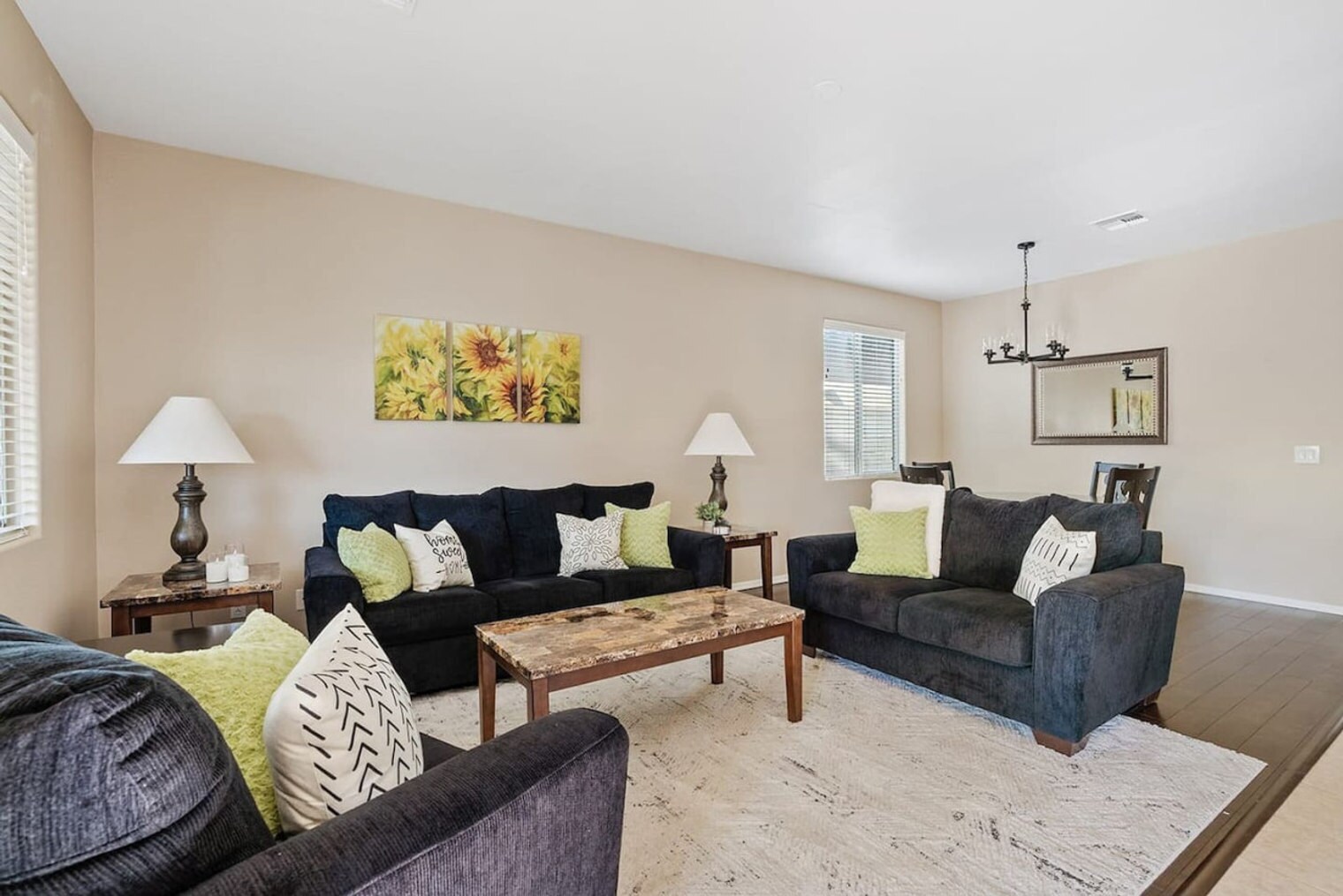 Building Photo - 488 E Diamond Trail