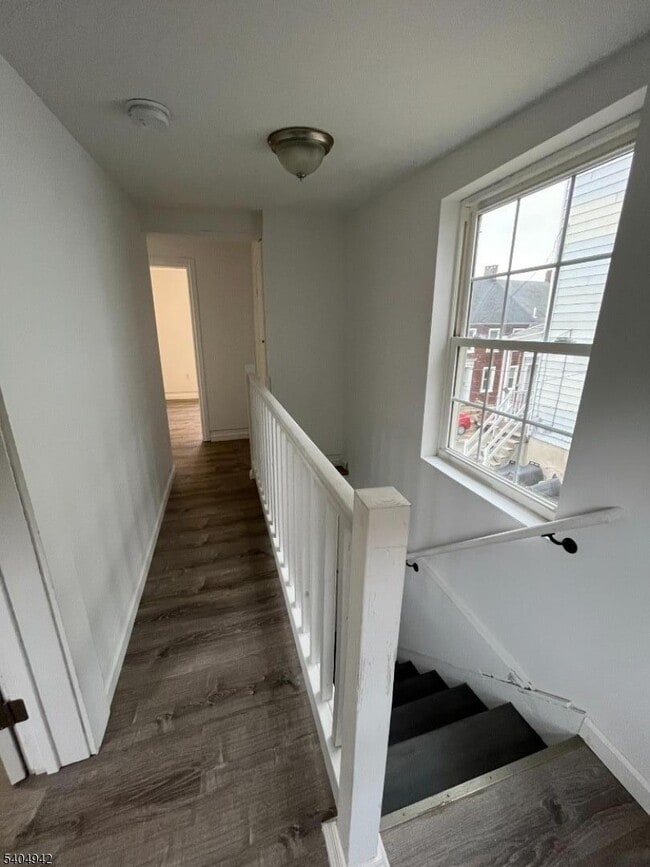 Building Photo - 9 Randall St