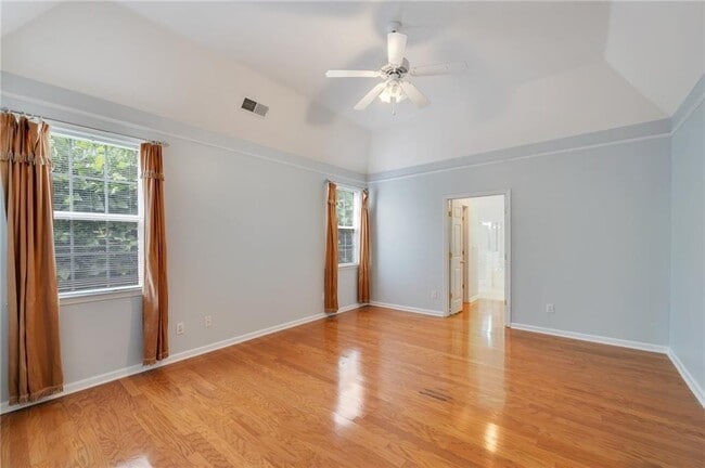 Building Photo - 5922 Brookmere Ct SE