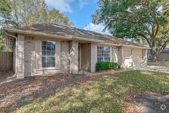 Building Photo - 2928 Laurelridge Dr