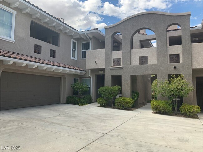 Building Photo - 11830 Portina Dr