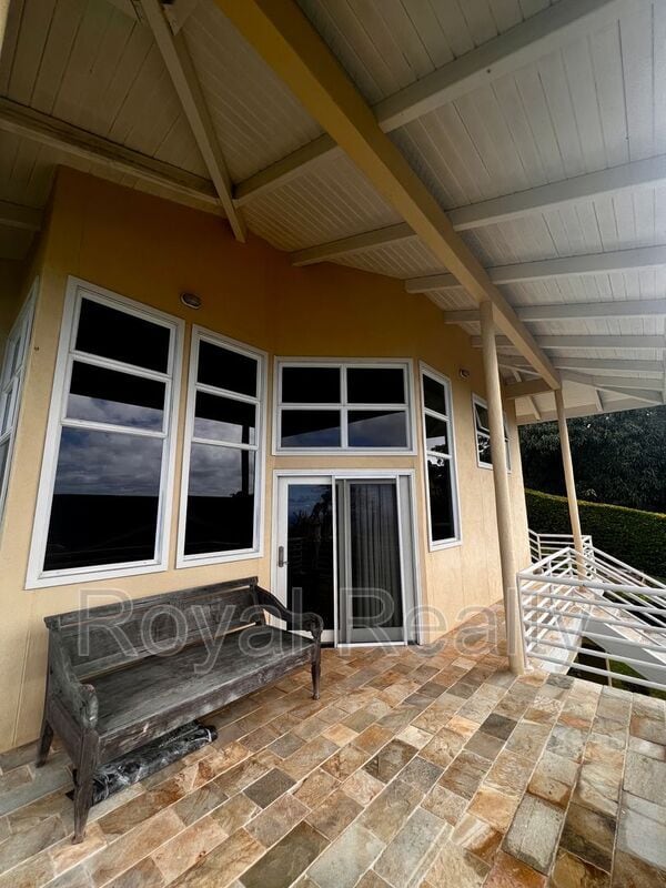 Building Photo - 4846 Sierra Dr