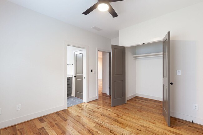 Building Photo - Conveniently Located 4bd/3ba Home Minutes From ATLBeltLine w/ Private Backyard!