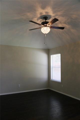 Building Photo - 1402 White Wing Ct