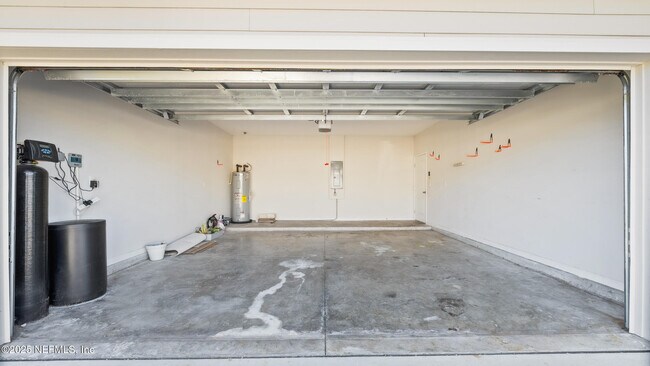 Building Photo - 86578 Lazy Lake Cir