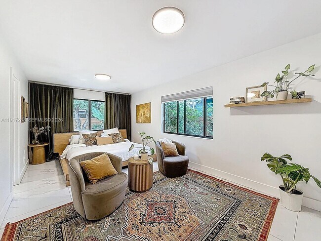 Building Photo - 1367 NW 41st St