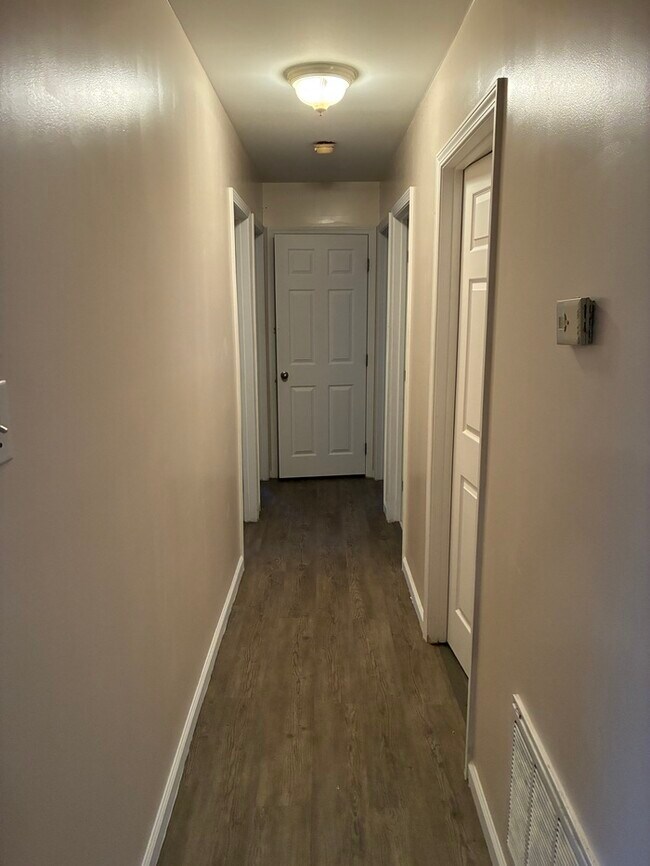 Building Photo - Beautiful 3/2 in Pass Christian MS