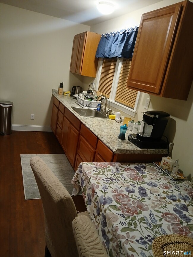 Building Photo - 194 Washington Ave