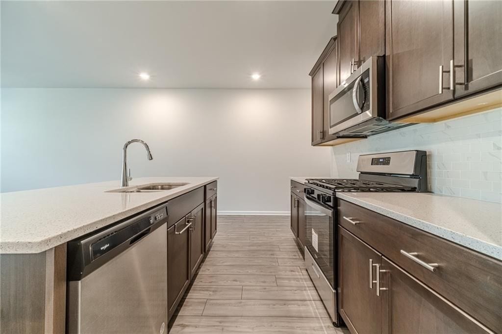 Building Photo - 1412 Villageside Ct