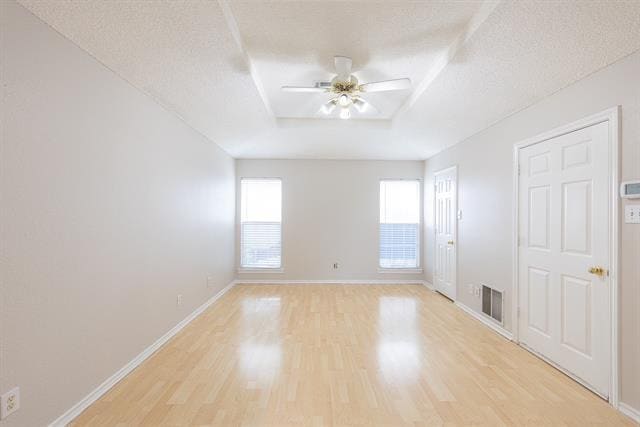 Building Photo - 3031 Renaissance Ct