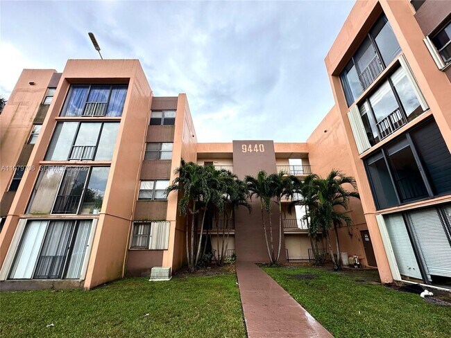 Building Photo - 9440 W Flagler St