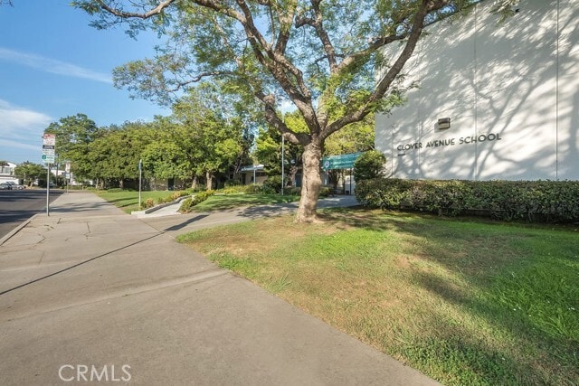 Building Photo - 3260 Military Ave