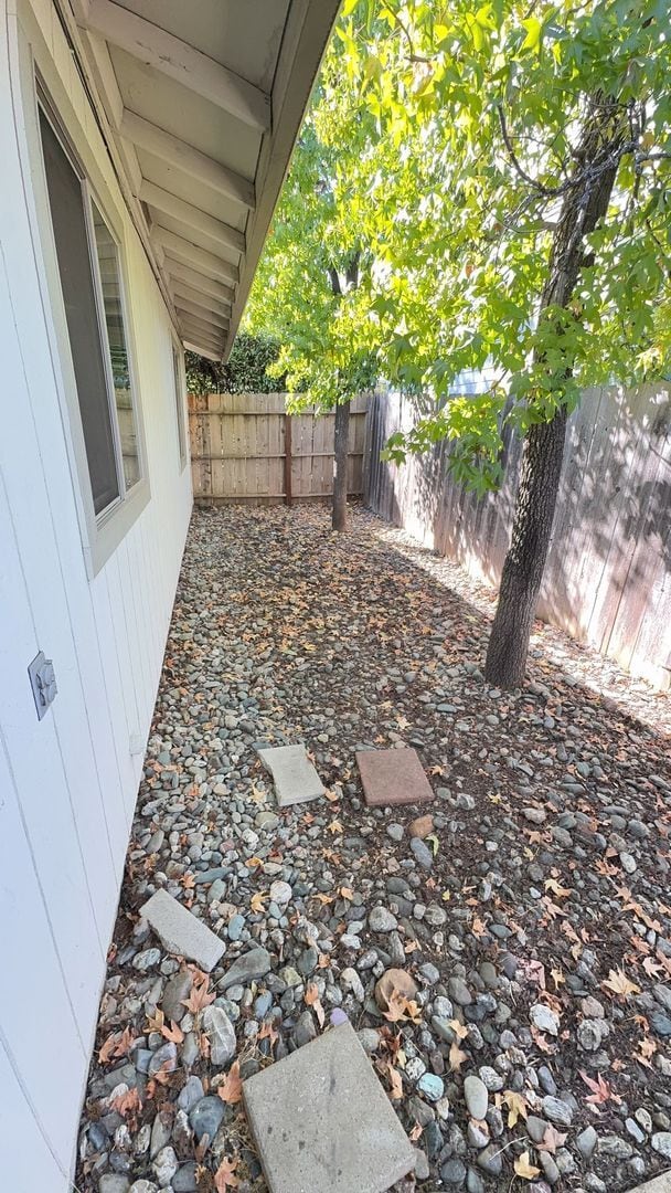 Building Photo - west2903