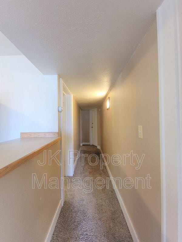 Building Photo - 2118 1st Ave N