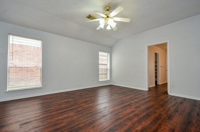 Building Photo - 14410 Pelican Marsh Dr