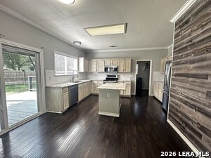 Building Photo - 3202 Preston Hall Dr