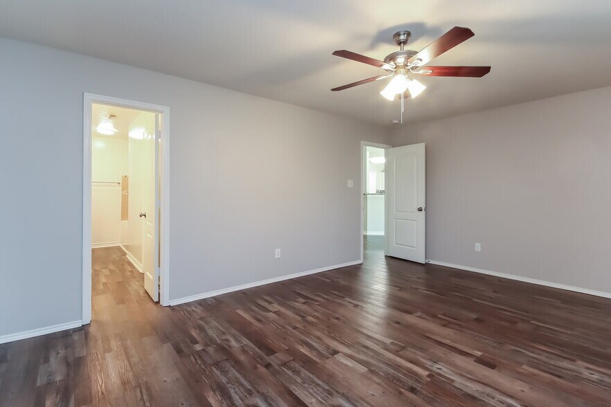 Building Photo - 6615 Lower Arrow Dr