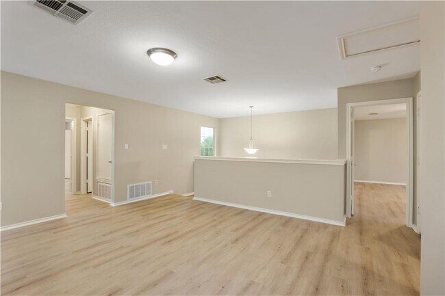 Building Photo - 299 Brandons Way