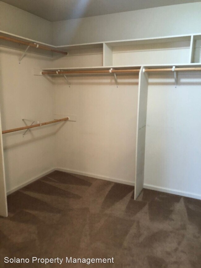 Building Photo - 4 br, 3 bath House - 1137 Potrero Cir
