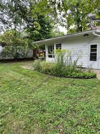 Building Photo - 4-Bedroom 3-Bath Home Available This August