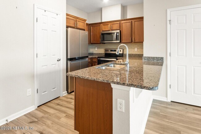 Building Photo - 9787 Fiddleback Ln