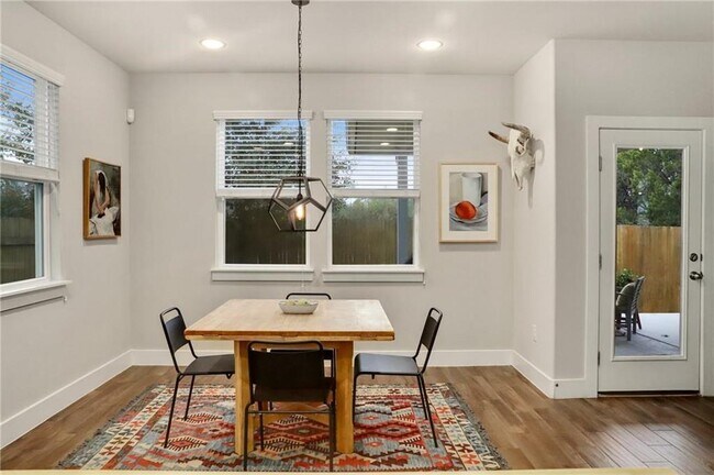 Building Photo - 7415 Wallach St